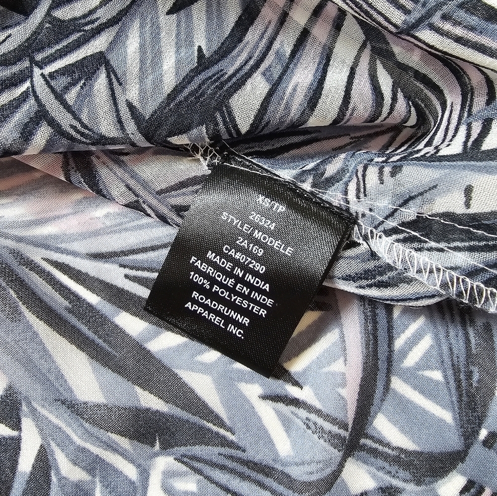 Simon Chang Xs Leaf Print Sheer Blouse Long Sleeve Button Up - Picture 6 of 6